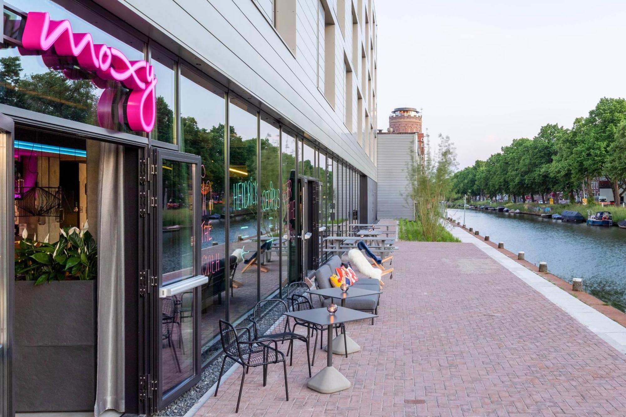 Hotel Moxy 3*